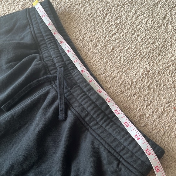 Gymshark Black Fleece Jogger Sweatpants Slim Fit Black White Logo - Picture 7 of 8